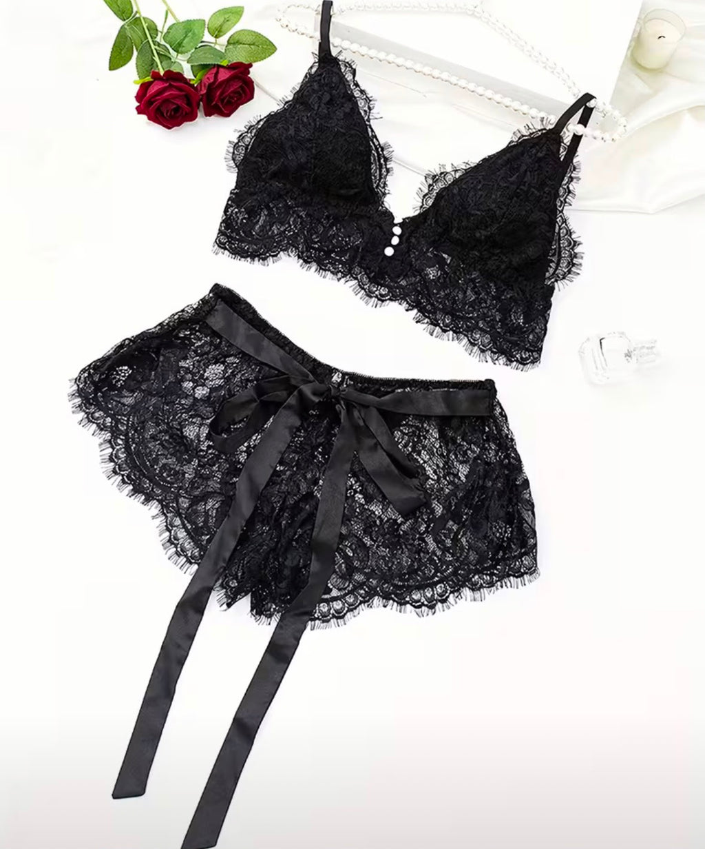Plus Size Lace Transparent Lingerie Set